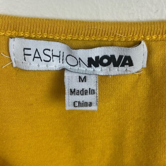 Fashion Nova Yellow Crop Top Striped Retro Size Medium White Stripe Mustard Boho - Picture 4 of 9